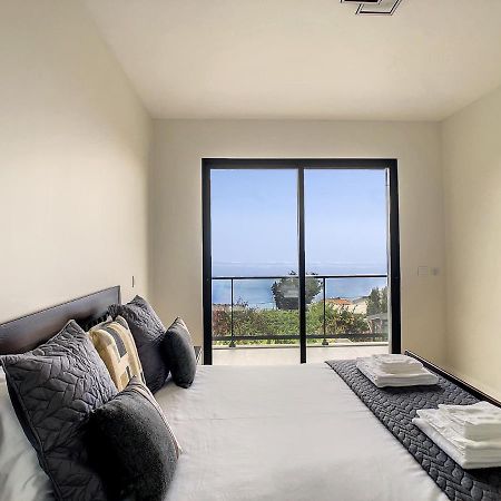 Evoque Villa By Lovelystay Arco da Calheta  Eksteriør billede